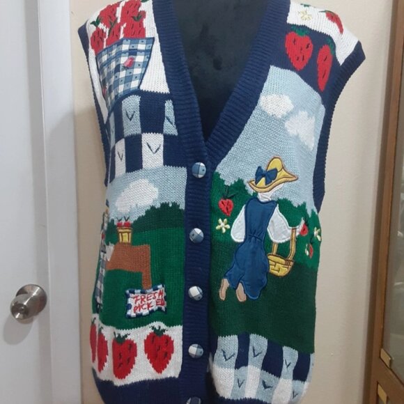 VTG P Galli Medium Strawberry farm scenic orchard harvest Sweater Vest 1980s - Picture 1 of 12